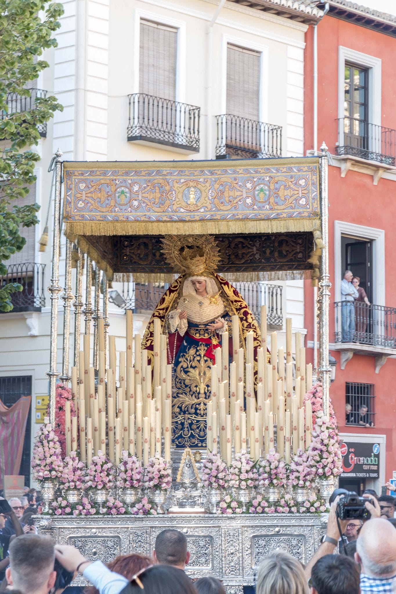 Semana Santa en Granada - Sentencia