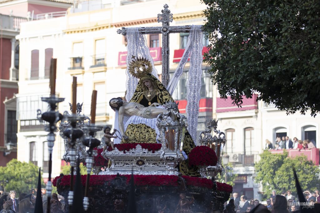 Semana Santa en Sevilla - Los Servitas