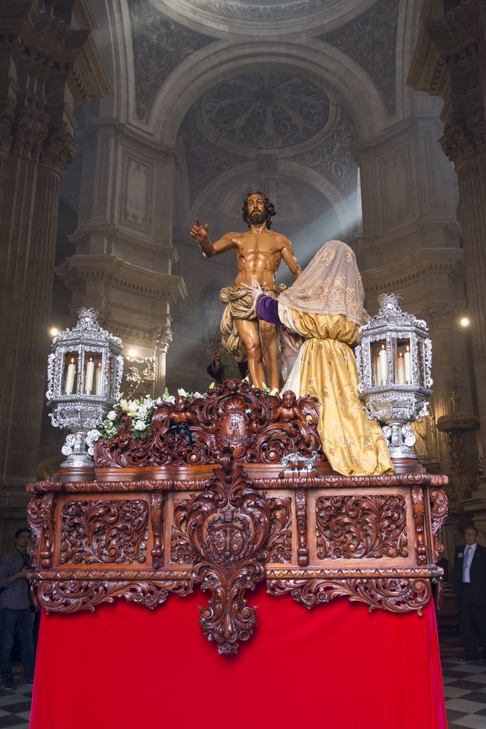Semana Santa en Granada - Resucitado Regina