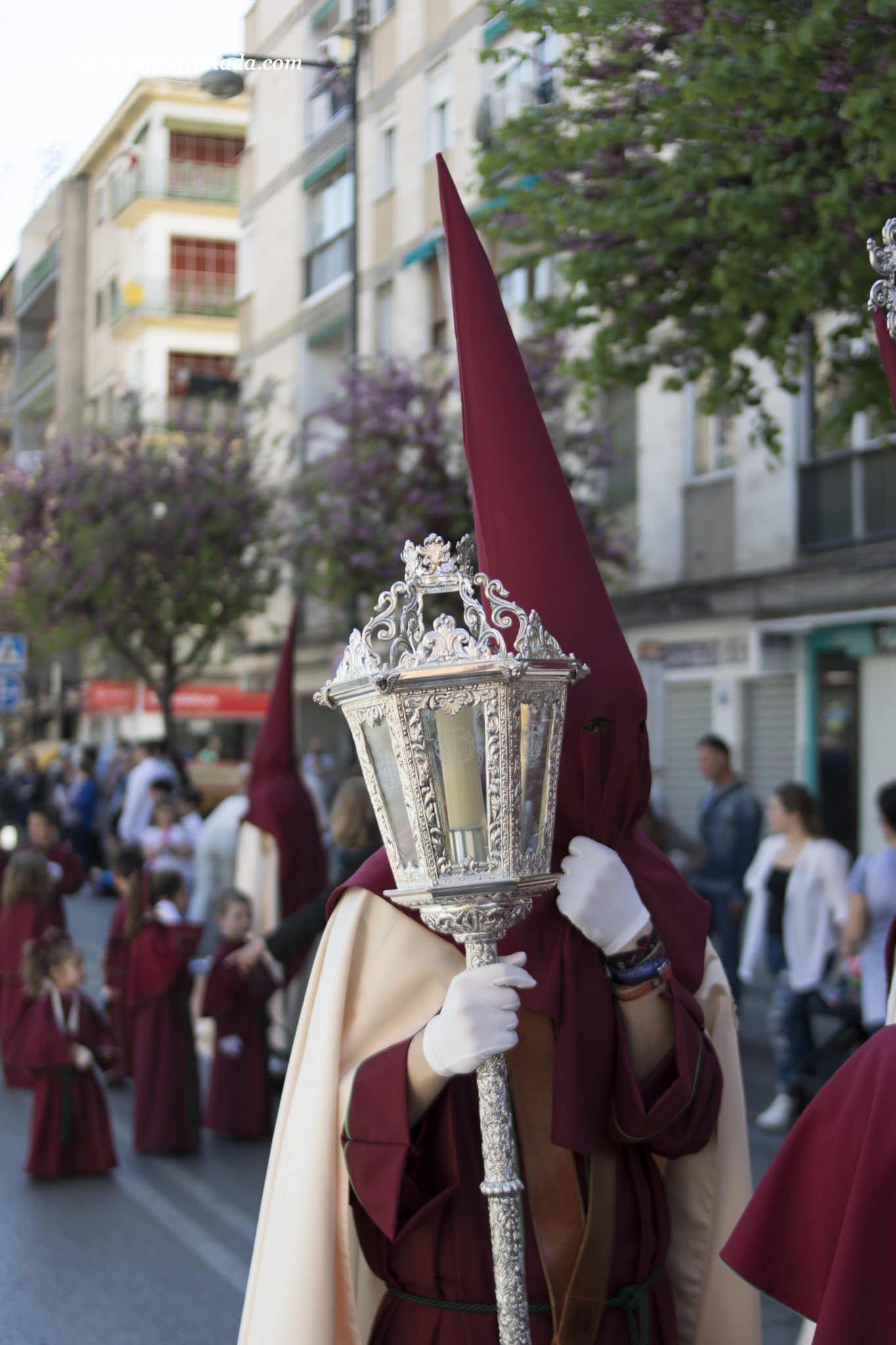 Semana Santa Granada - Luz y Trabajo