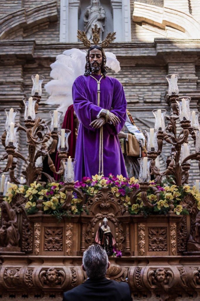 cronología Semana Santa en Zaragoza - Estación de Penitencia Humildad