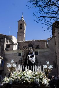 Semana Santa en Zaragoza - Procesión Titular Esclavas