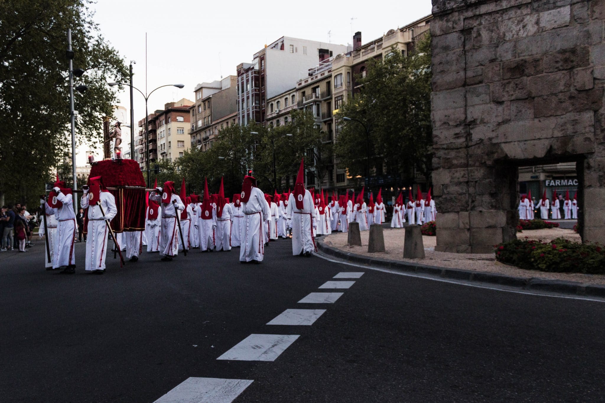procesión traslado Semana Santa en Zaragoza - Procesión traslado Columna