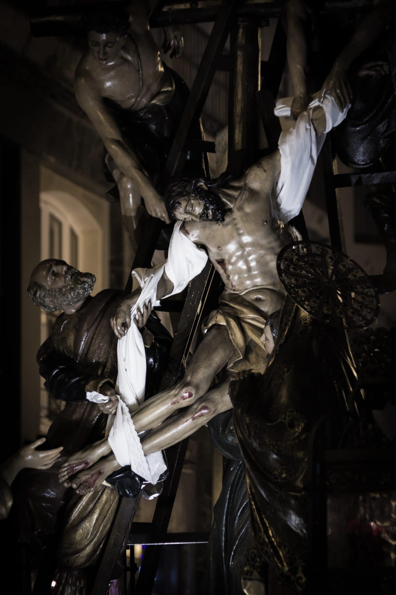 Semana Santa en Zaragoza - Procesion Titular Descendimiento