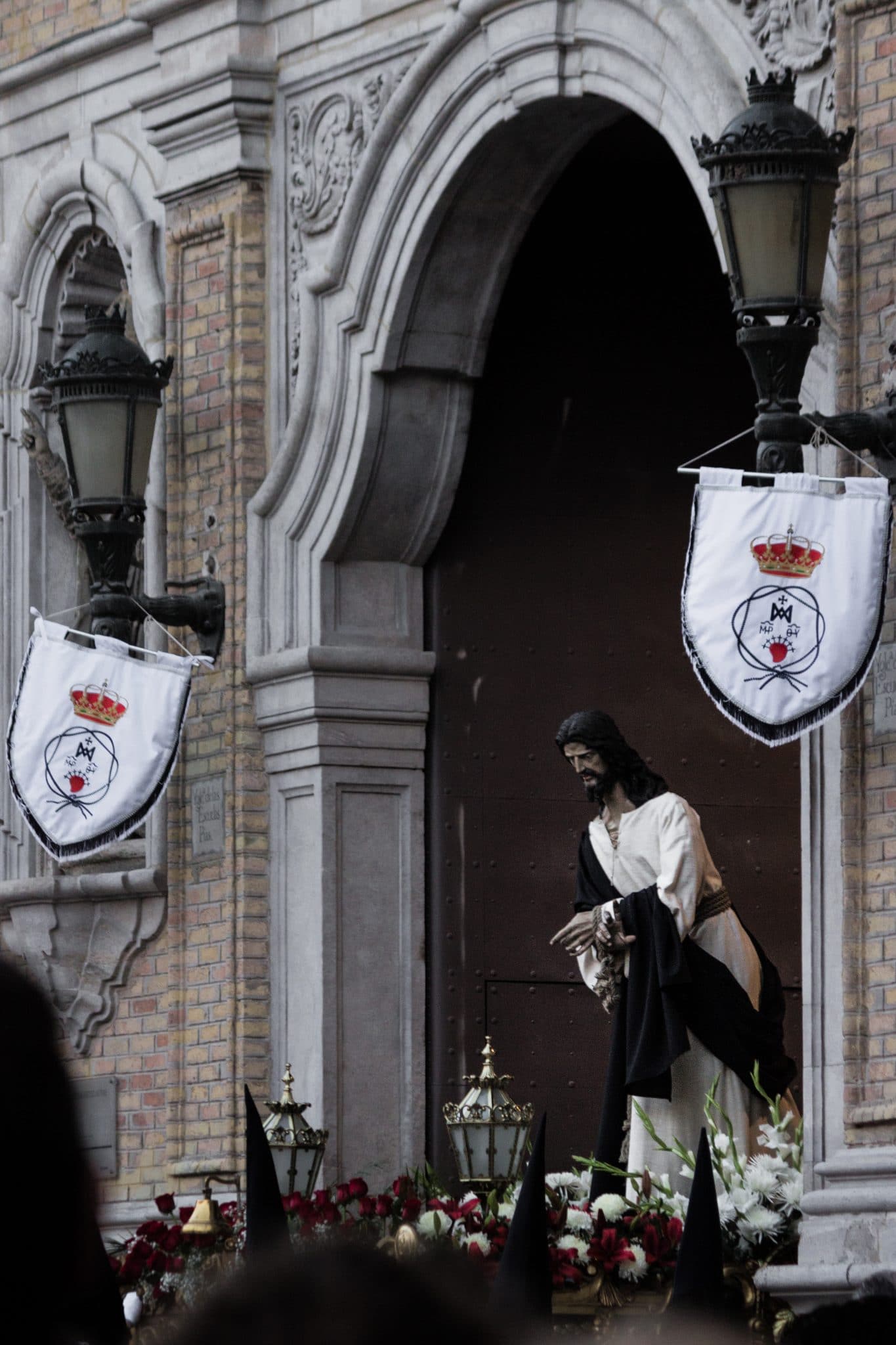 Semana Santa en Zaragoza - Procesion Titular Prendimiento