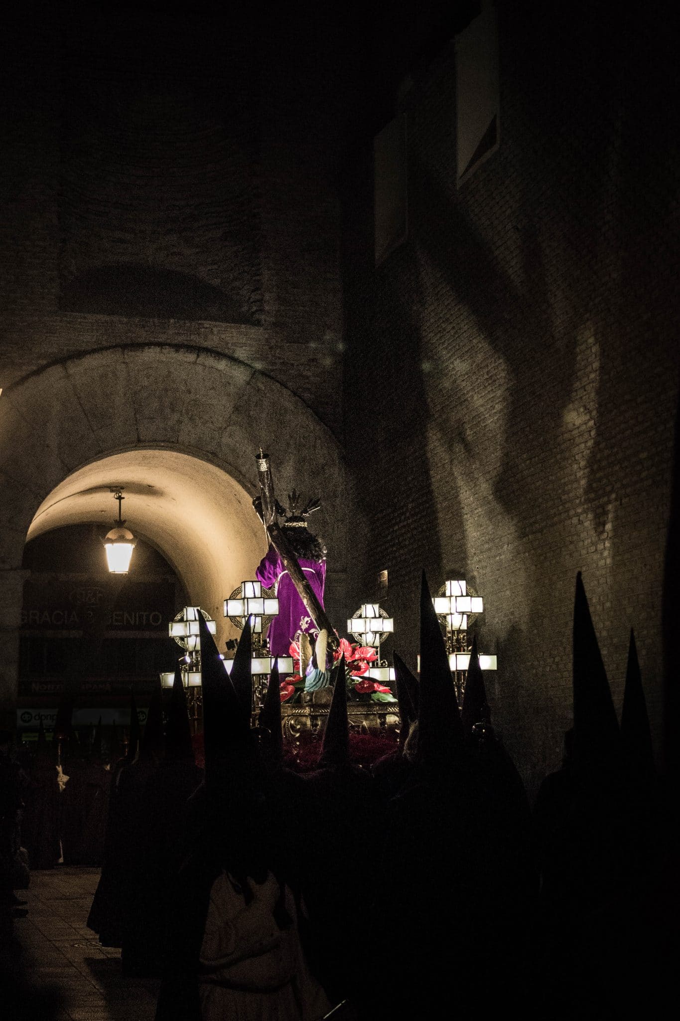 cofradía del calvario Semana Santa en Zaragoza - Procesion Tres Caídas Calvario
