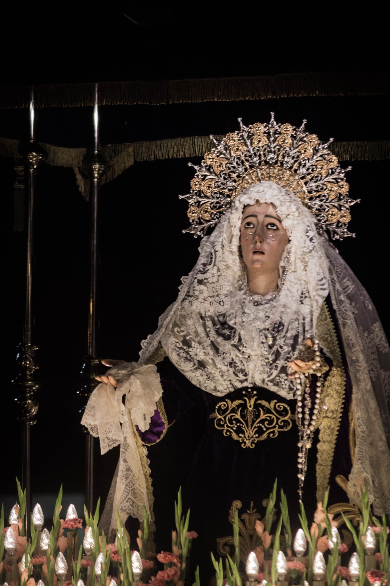 Semana Santa en Zaragoza - Procesión de las Lágrimas Descendimiento