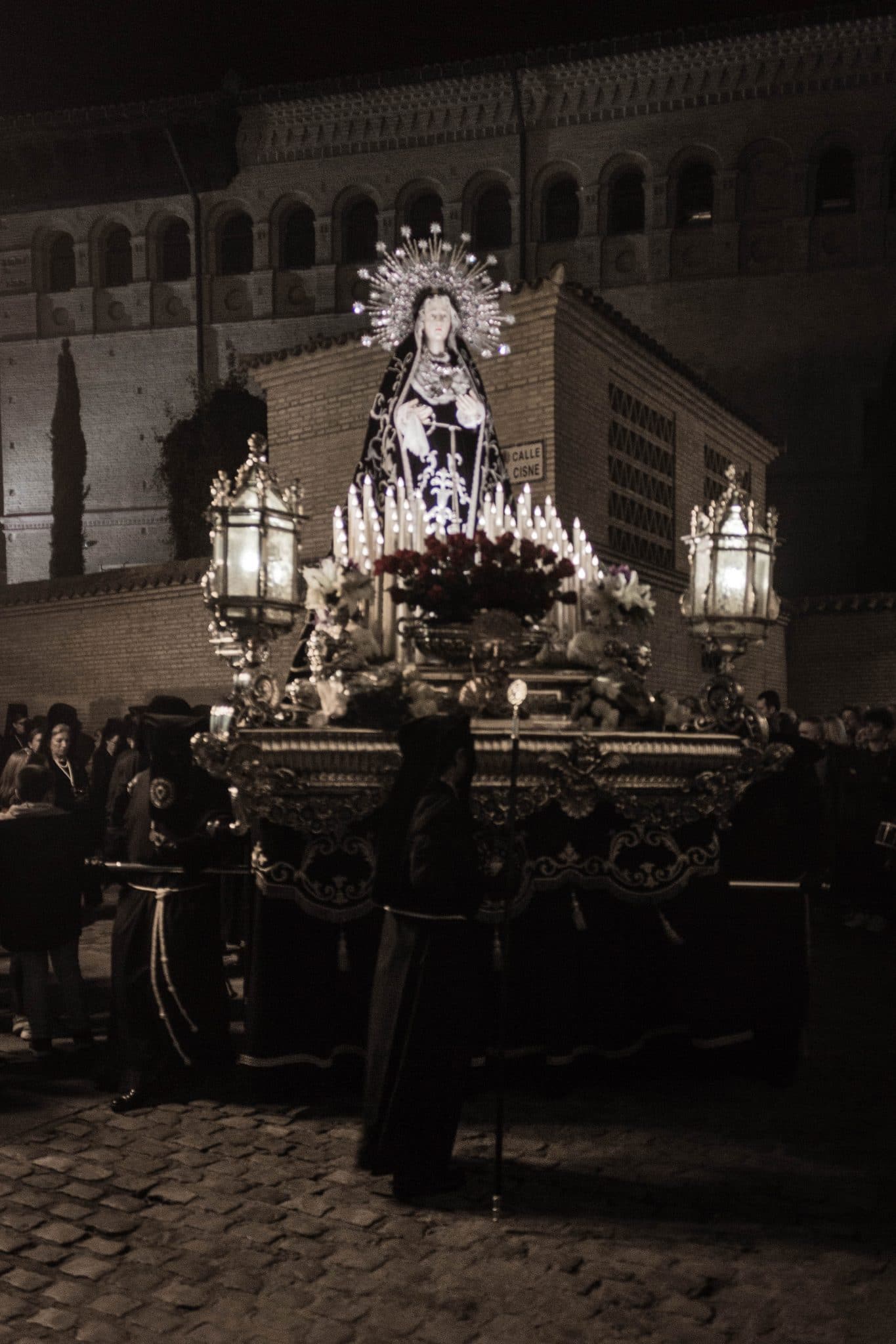 Semana Santa en Zaragoza - Procesión del Encuentro Dolorosa