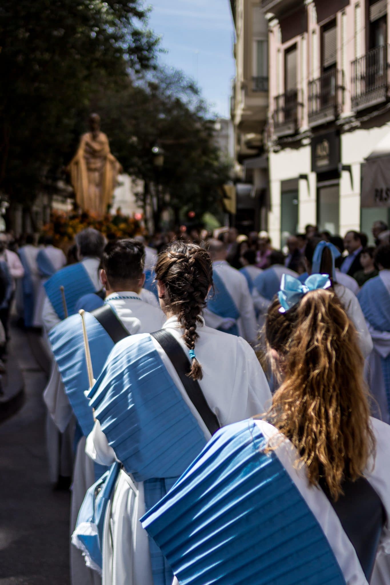 Semana Santa en Zaragoza - Procesión encuentro glorioso