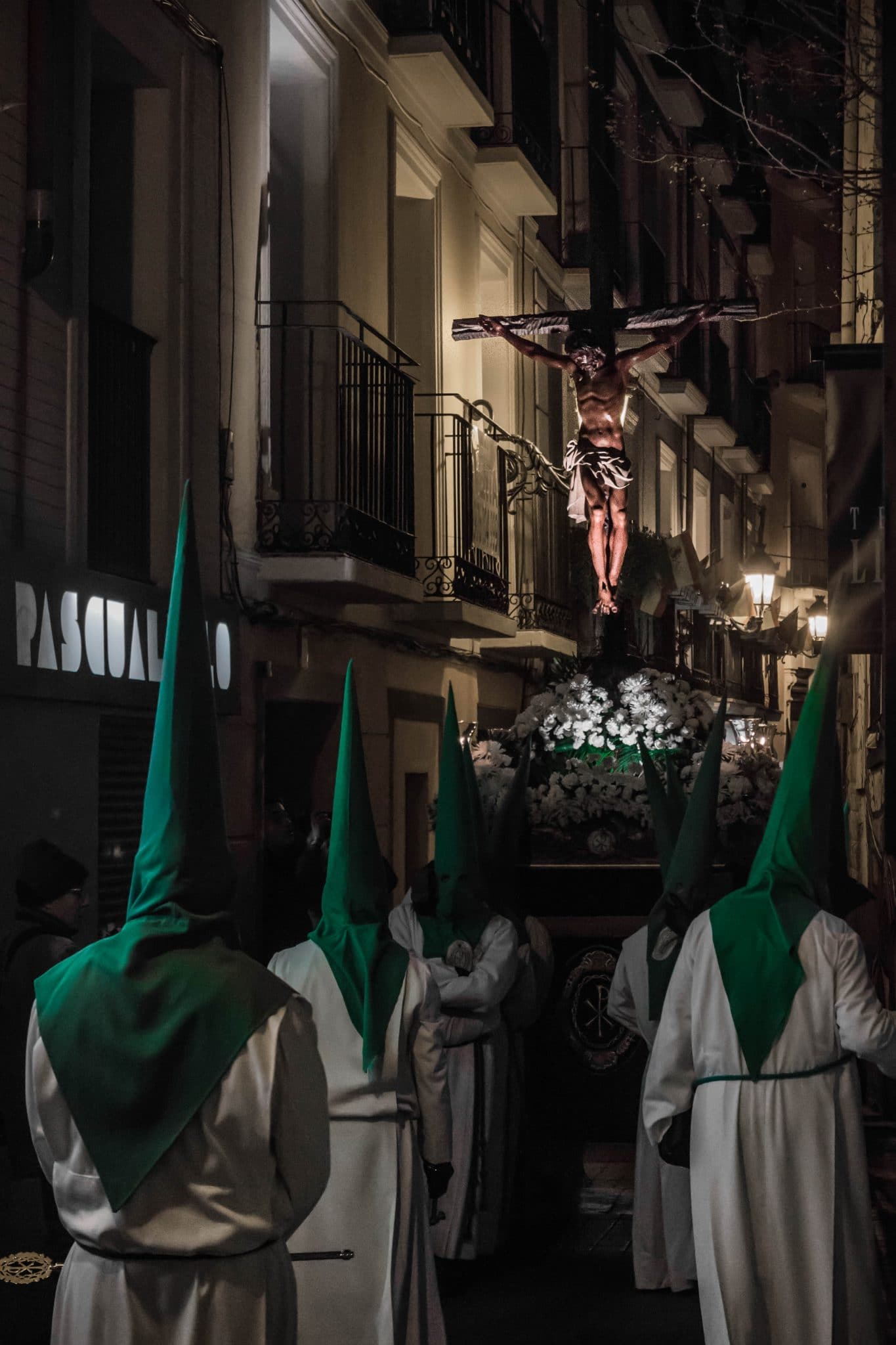 Semana Santa en Zaragoza - Via Crucis Siete Palabras
