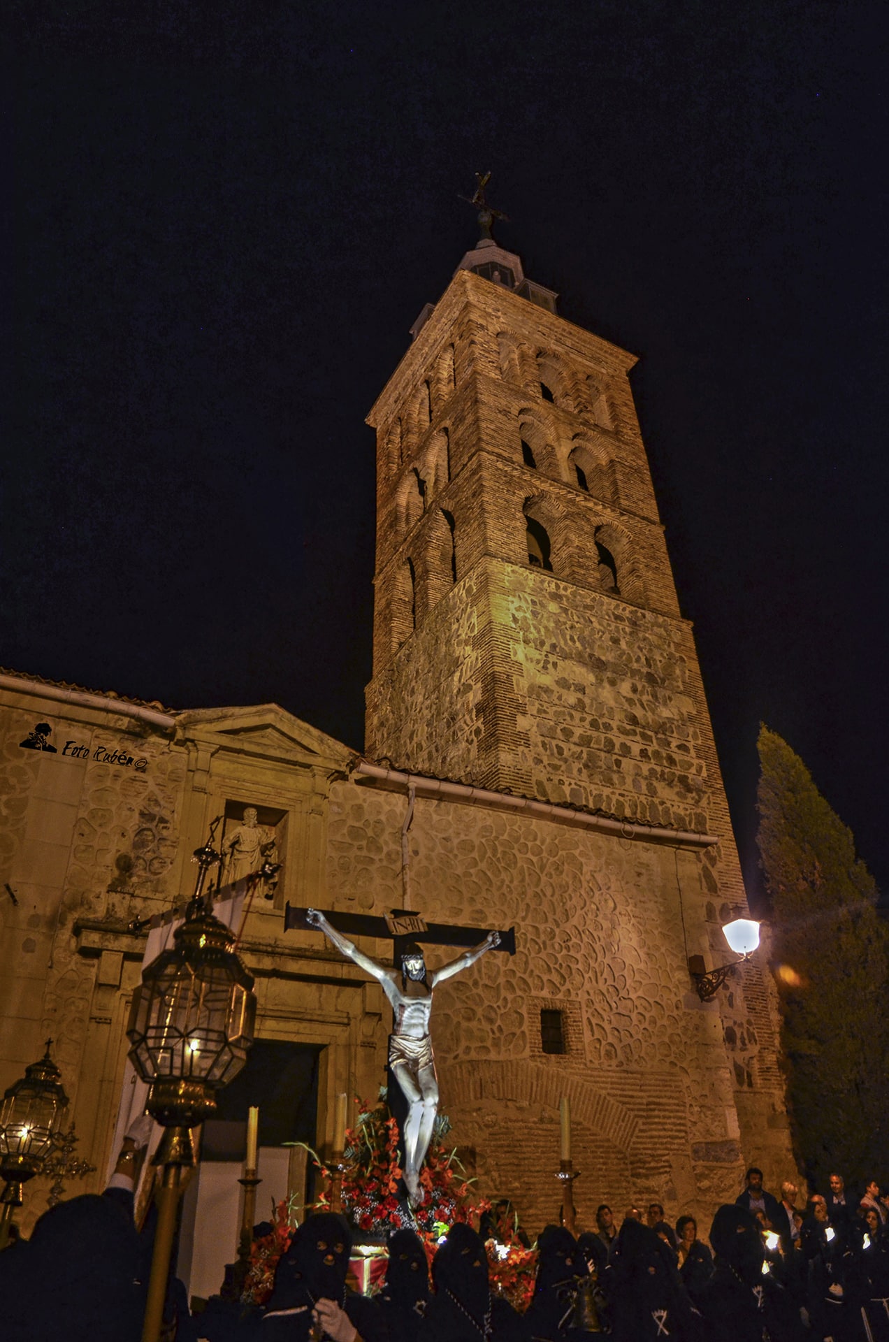 Santo Via Crucis y Procesión con la Imagen del Santo Cristo de la Paciencia, Segovia 6