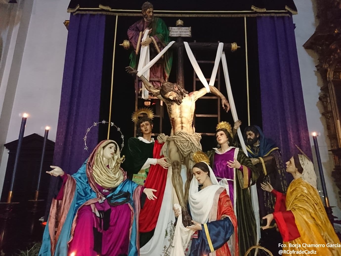 Semana Santa en Cádiz - Descendimiento 3