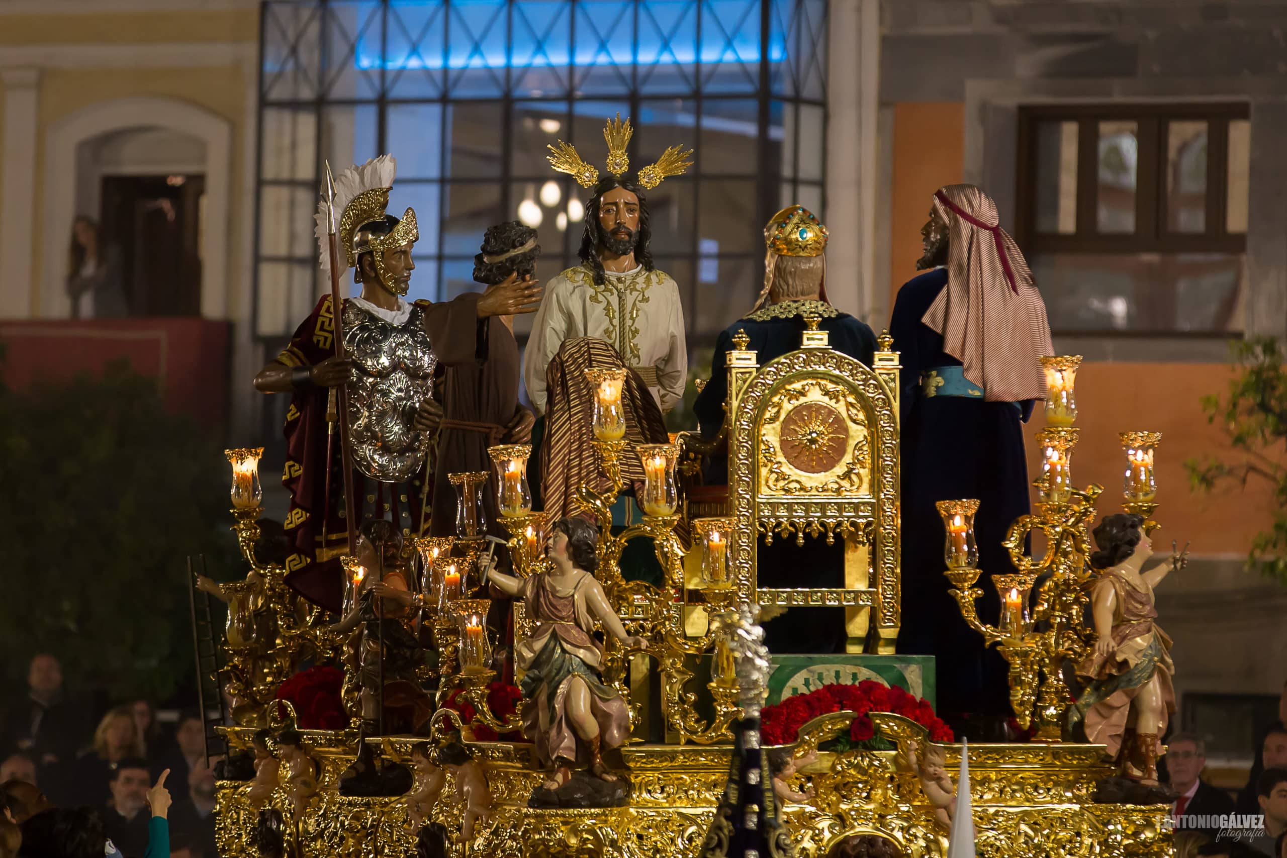 Semana Santa en Sevilla - El Dulce Nombre