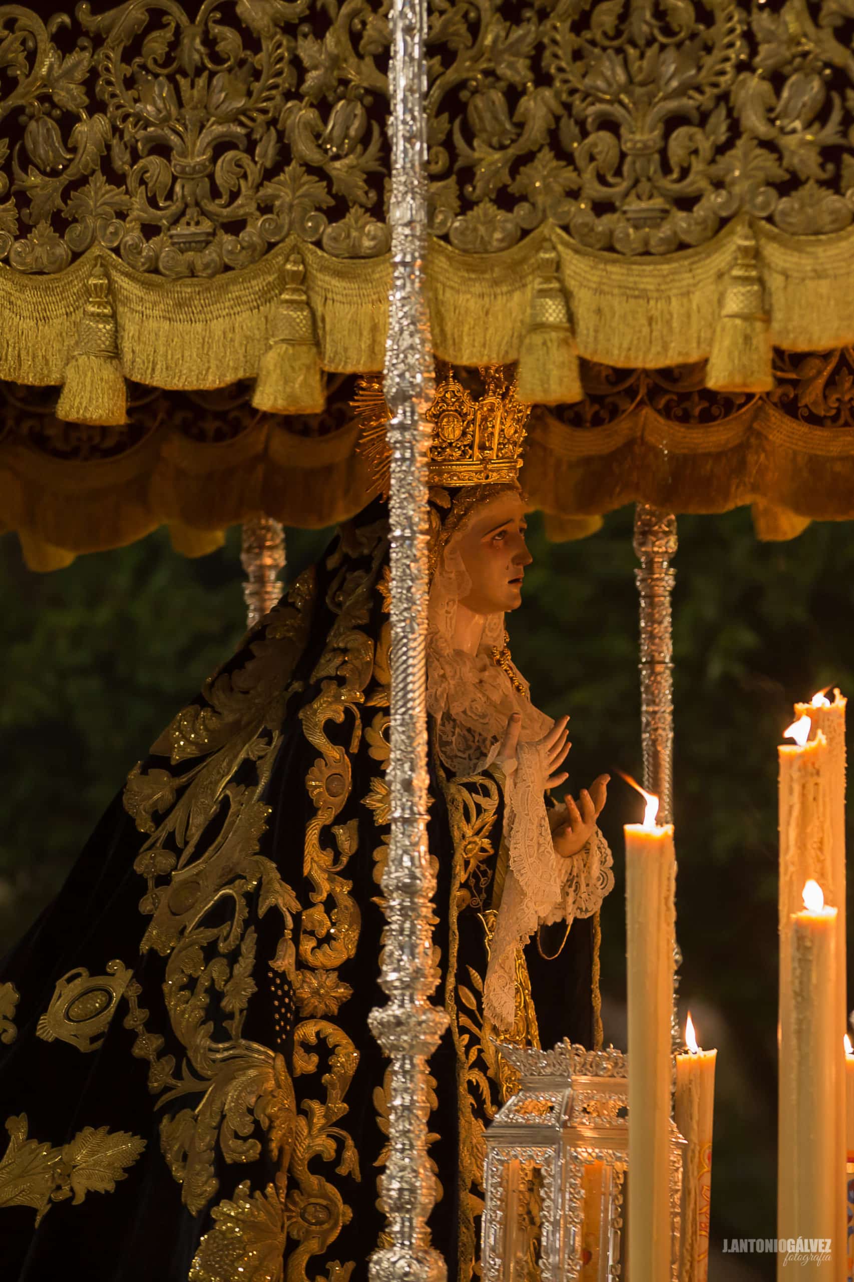 Semana Santa en Sevilla - Las Penas