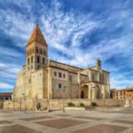 Paredes De Nava